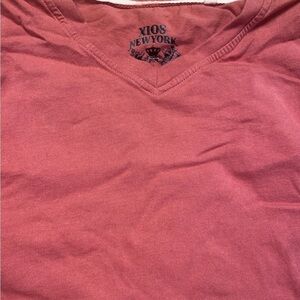 XIOS New York Men's V-Neck T-Shirt Salmon Short Sleeve Size Large